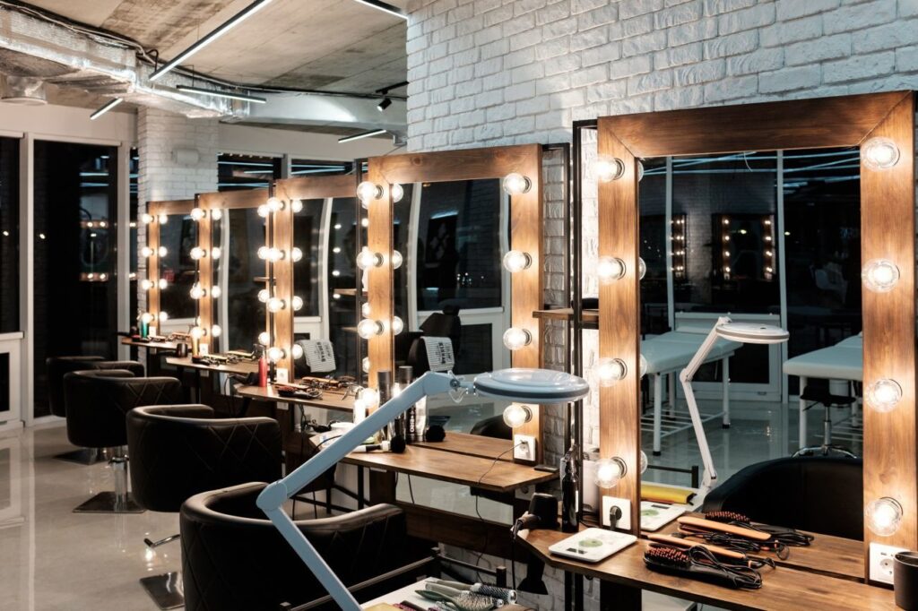 Які засоби обов’язково повинні бути в салоні краси