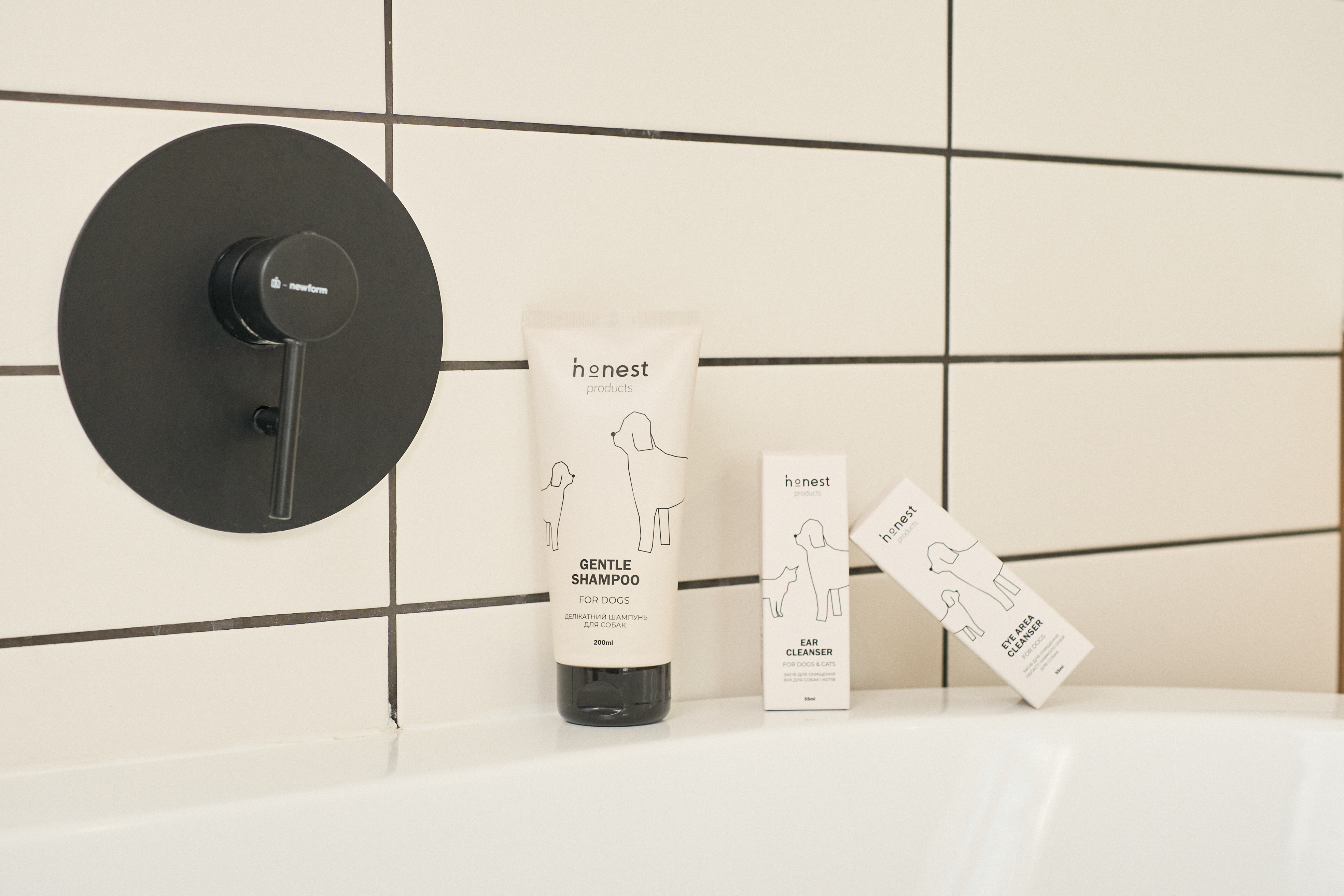 Набір доглядових засобів для собак