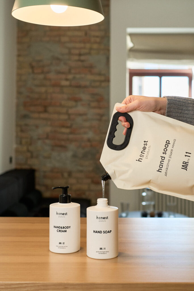 Переваги рефілів для рідкого мила в ресторанах